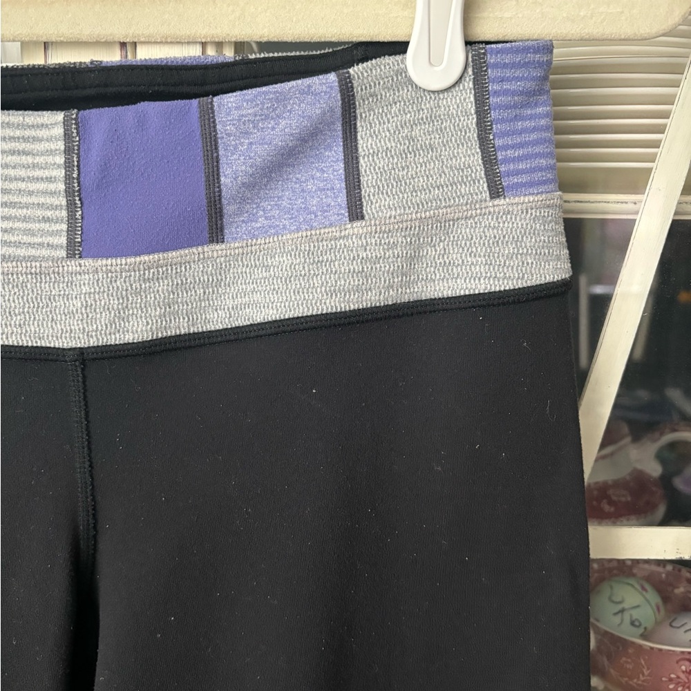 Lululemon Reversible Capris - Picture 2 of 6